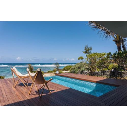 Beachfront Luxury Apartment- Poste La Fayette