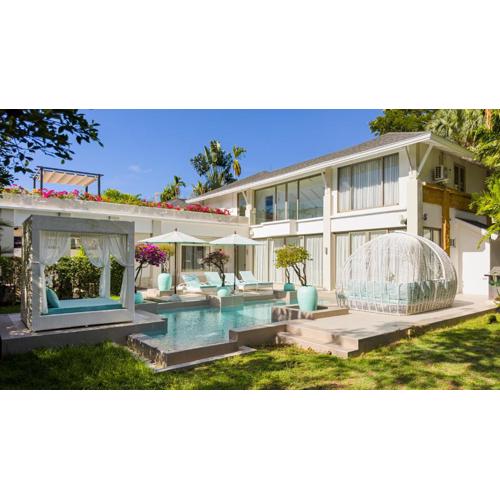 Beachfront Luxury villa near Banyan Tree