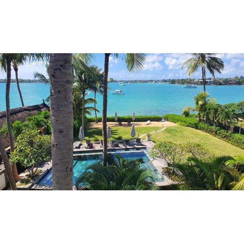 Beachfront Penthouse 3 bedrooms - Grand Baie Mauritius