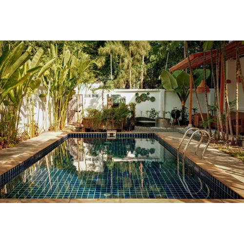 Beachfront pool villa