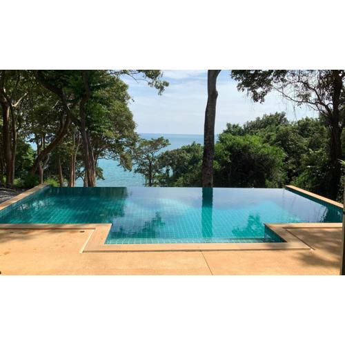 Beachfront villa in Rawai