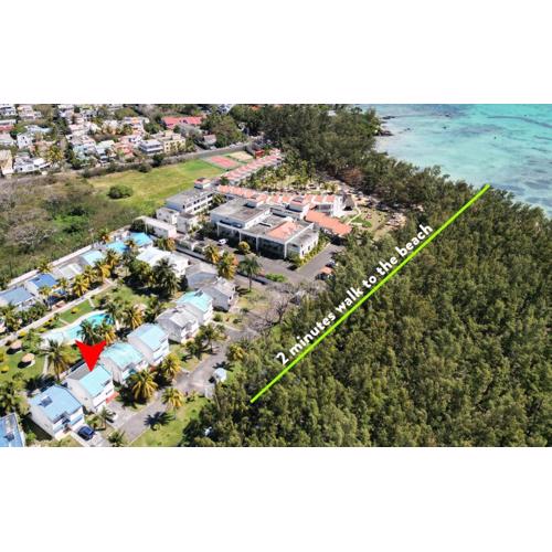 Beachfront Villa near Mont Choisy Beach