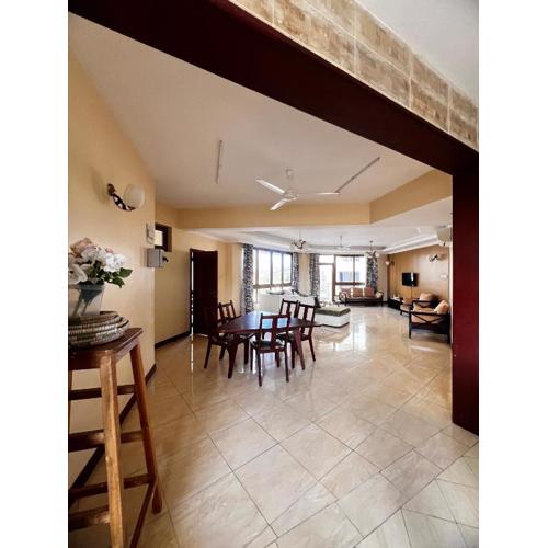 BeachLuxe 3bdr Pool Beach Access