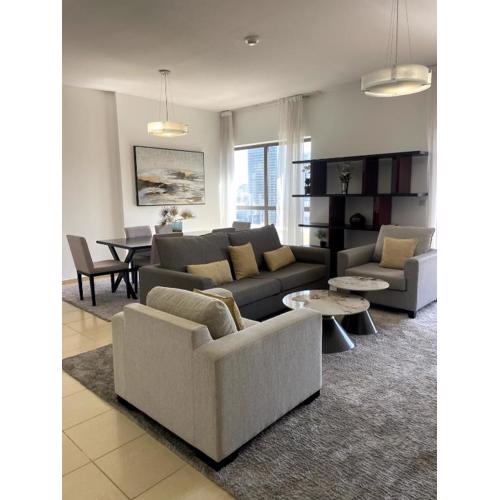 Beachside 2BR Marina Views