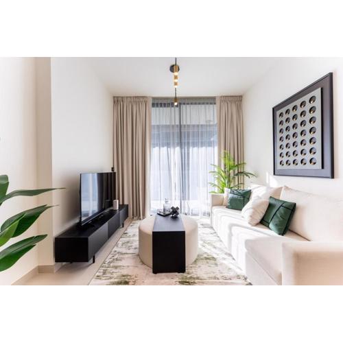 Beautiful 1 Bed Apartment in Binghatti Orchid