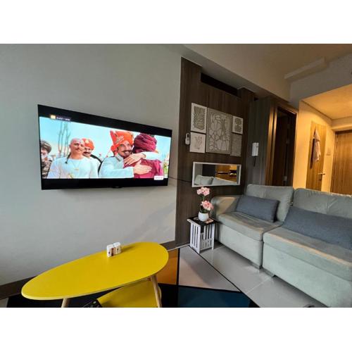 Beautiful 1bed condo Nr Airport, MOA, Makati, Bay