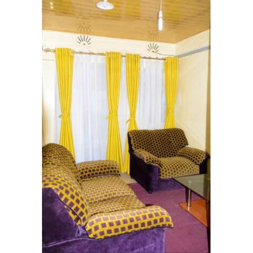 Beautiful 1BR with Wi-Fi & secure parking