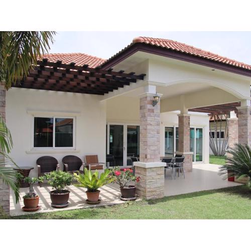 Beautiful 2 bedroom villa with a dedicated office