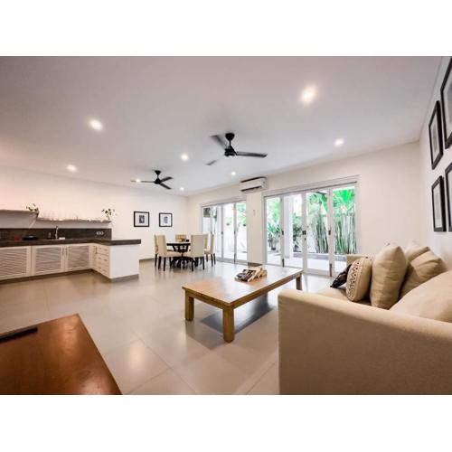 Beautiful 2 Bedroom Villa with pool in Canggu