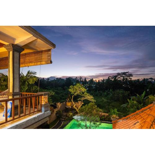 Beautiful 3 Bedroom Jungle View