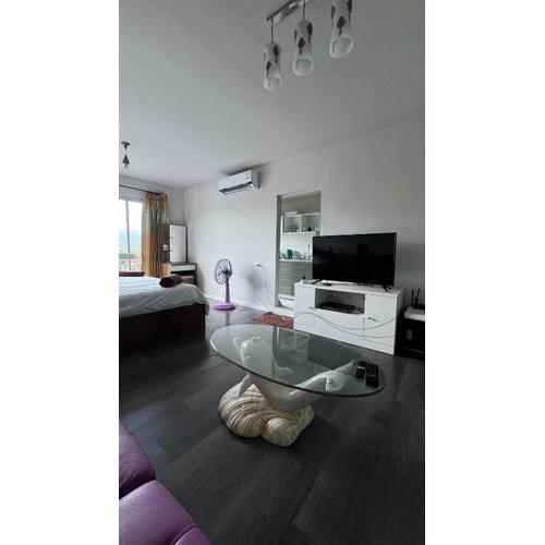 Beautiful and bright condo Kathu