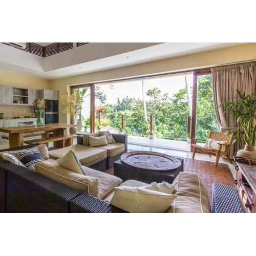 Beautiful Cliff-Side Jungle Villa