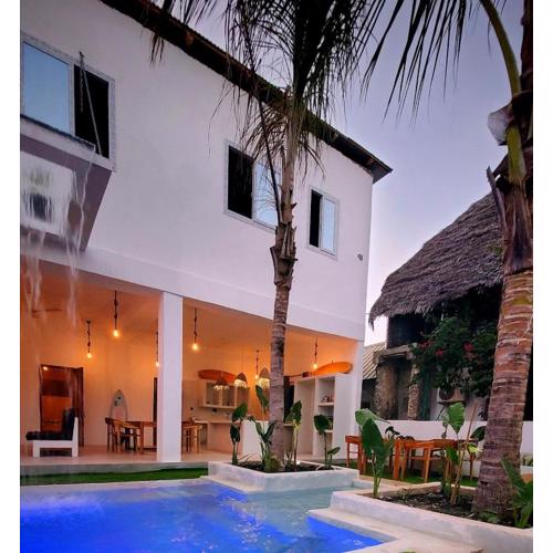 Beautiful Luxury 8 sleeper Double Storey Villa & Private Pool Paje Beach Zanzibar