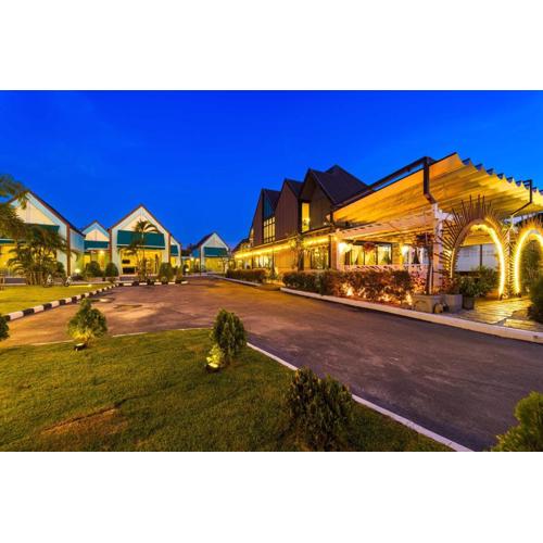 Beautiful new 7 Bedroom Villa Resort - CT7