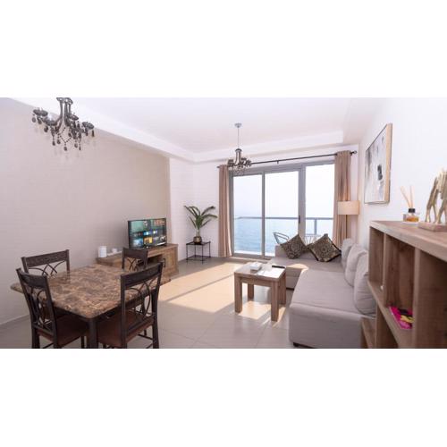 Beautiful Sea View Apartment