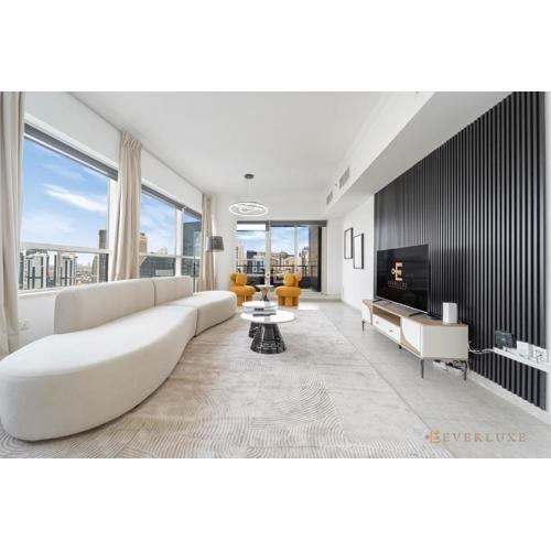 Beautiful & Spacious 3 Bedroom Wmaids In Marina