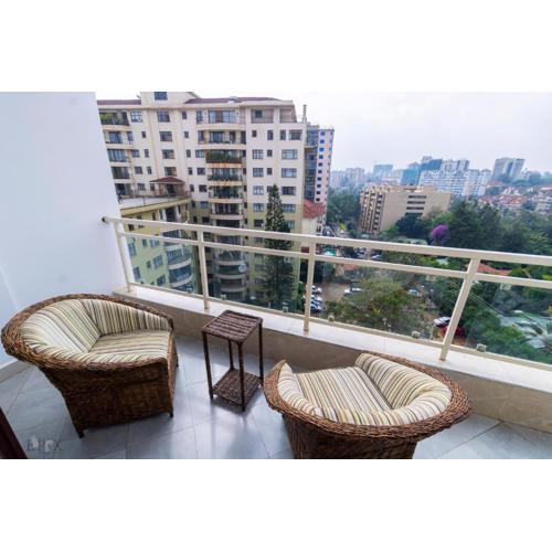 beautiful two bedroom apartment with fully equipped gym ample parking space and proximity to major shopping malls