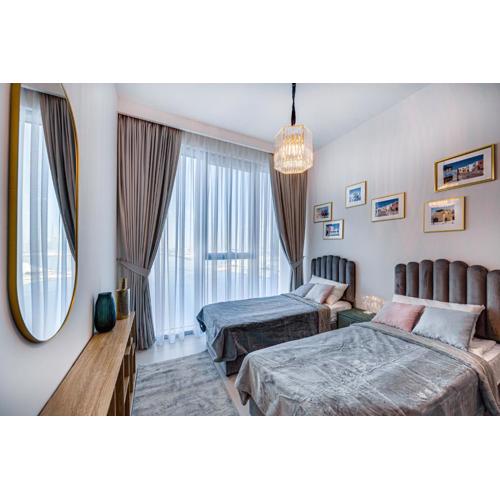 Beautiful views of the marina at Dubai Harbour