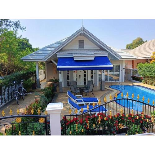 Beautiful Villa with private pool in Cha-Am