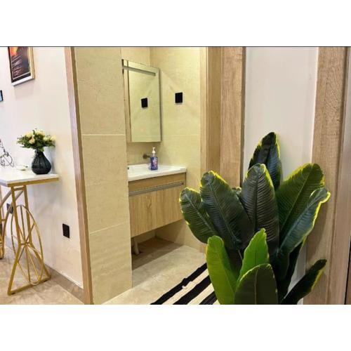 beautifully and elegantly furnished apartment with fully equipped gym, swimming pool ,private parking space ,,children playing ground and unbeatable city views in lavington