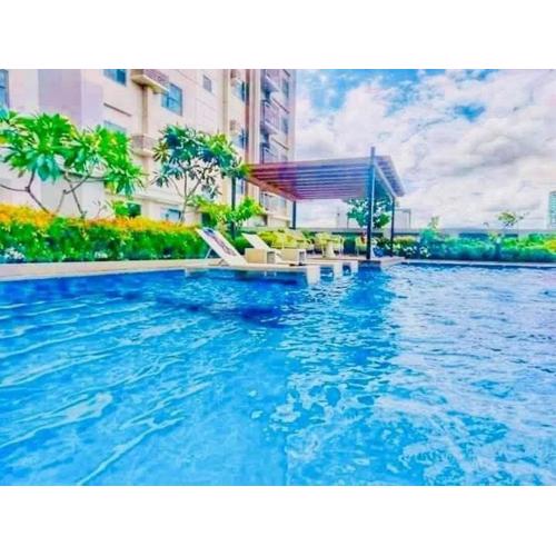 Becca'sBedsit2atHorizonsTower2