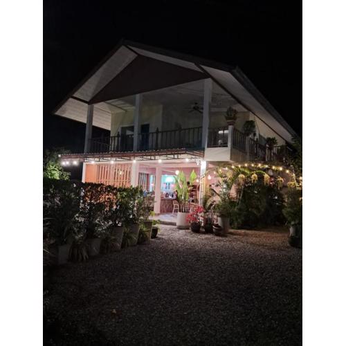 Bed & Breakfast To-Co