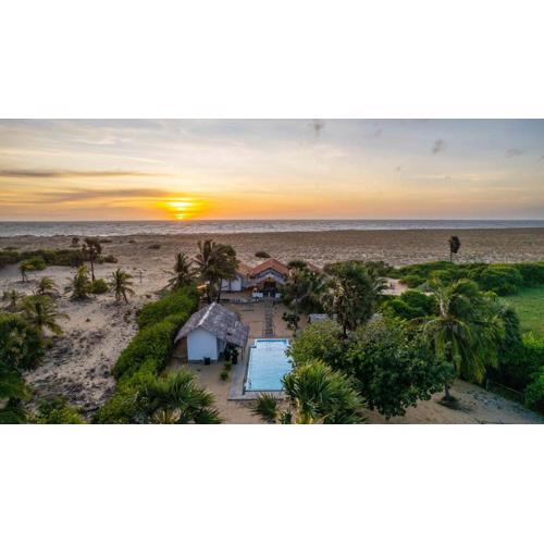 Bedrock Beach Villas