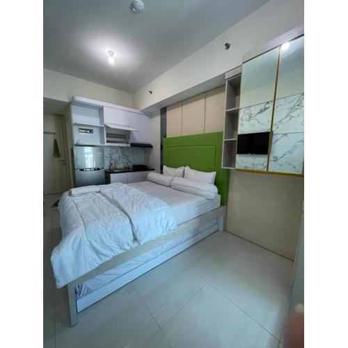 Benson Apartment Pakuwon Mansion 2