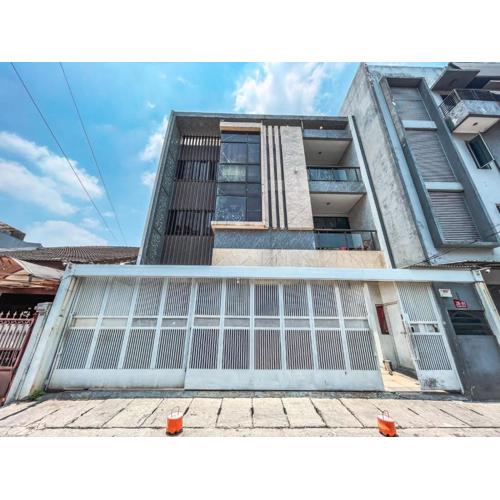 Beranda Istirahat Grogol