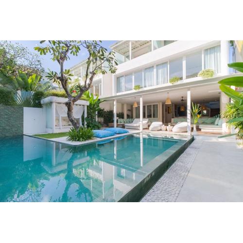 Berawa -ocean View 5 Bed, Walk To Beach, Sleeps 10