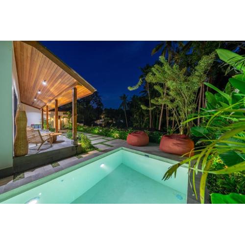 Bergamo by DH - Chic New Escape - Private Pool - Walkable Location