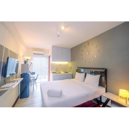 Best and Simply Homey Studio Cinere Resort Apartment By Travelio
