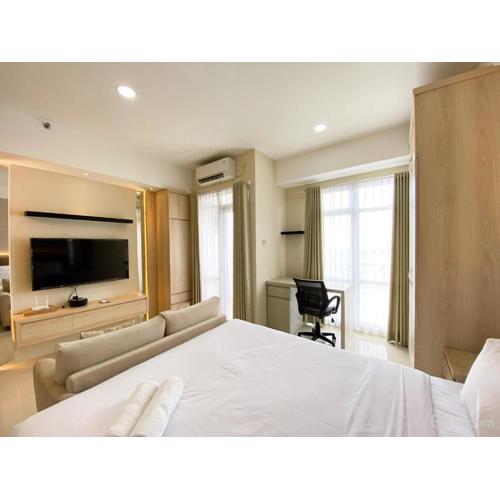 Best Choice and Comfy Studio Vasanta Innopark Apartment By Travelio