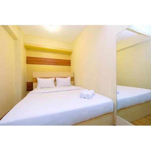 Best Deal and Modern 1BR Green Pramuka City Apartment By Travelio