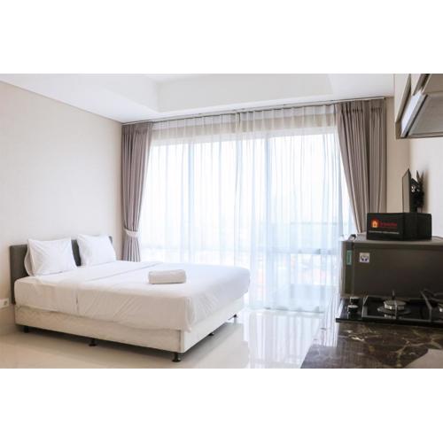 Best Deal and Well Furnished 2BR Bassura City Apartment By Travelio