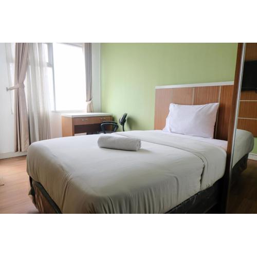 Best Deal Studio at Harvard Jatinangor Apartment By Travelio