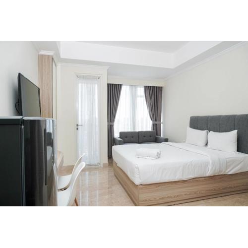 Best Location Studio Room @ Menteng Park Apartment By Travelio