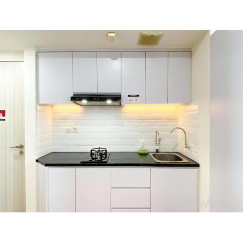 Best Modern Studio at Grand Kamala Lagoon Apartment By Travelio