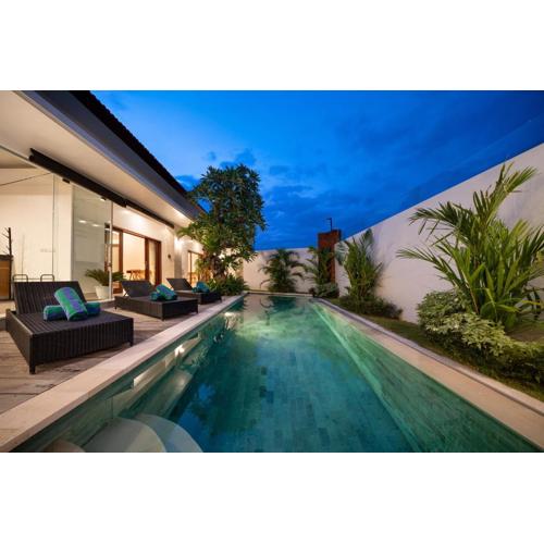 Best Place Near City Center and Batu Bolong Beach! - It's A 3BDR Villa with Private Pool