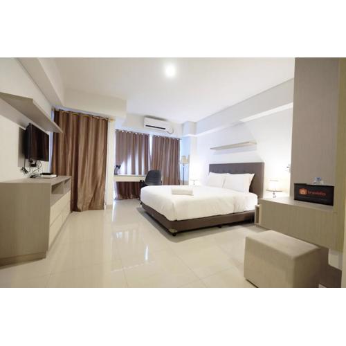 Best Price Minimalist Studio Apartment at The H Residence By Travelio