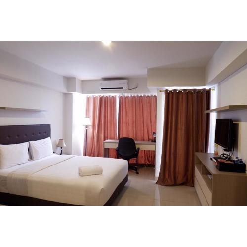 Best Price Studio Apartment The H Residence near MT Haryono By Travelio