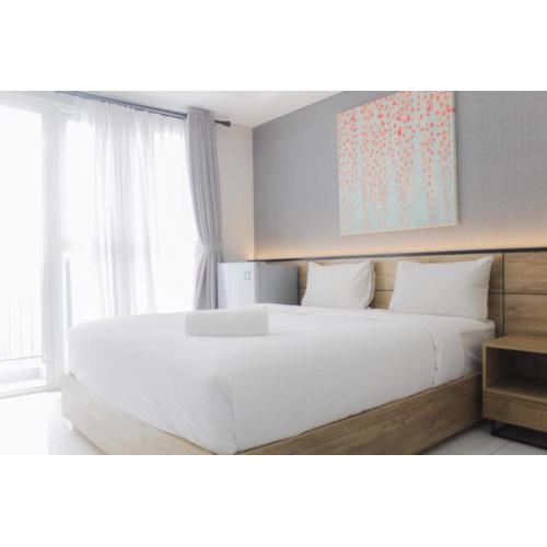 Best Studio Unit with Pool View Casa De Parco Apartment By Travelio