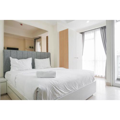 Best Studio with Pool View at Menteng Park Apartment By Travelio