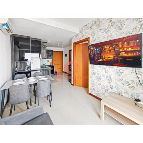 Best View 1BR Baywalk Condo Pool Gym, Wi-Fi