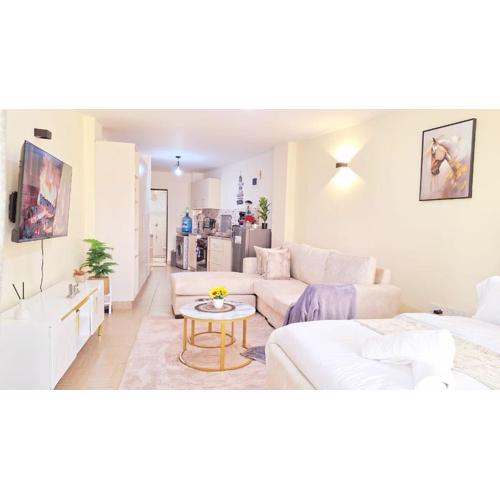 Betty's Comfort Homes31