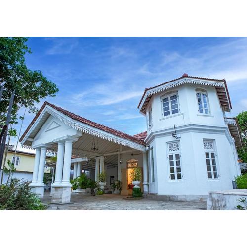 Beverly Villa