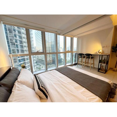 BGC 1BR with Fast wifi and Pool use