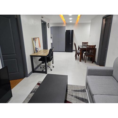 BGC Center Decent 74sqm, 2br, 2baths, 4beds with maid quarter