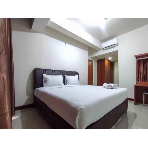 Big and Comfy 3BR at Vida View Apartement By Travelio