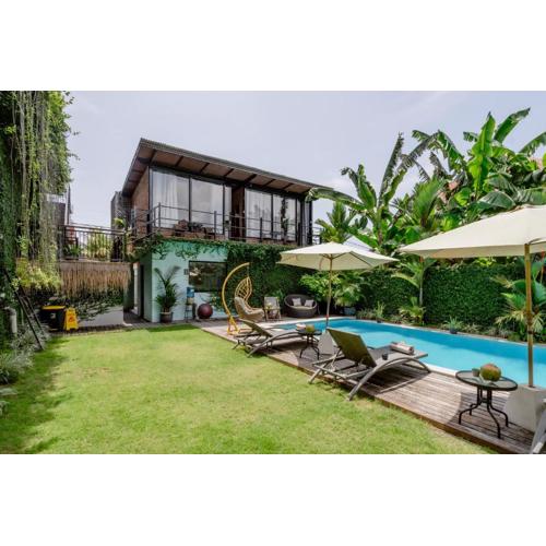 Big Brother Berawa Beach